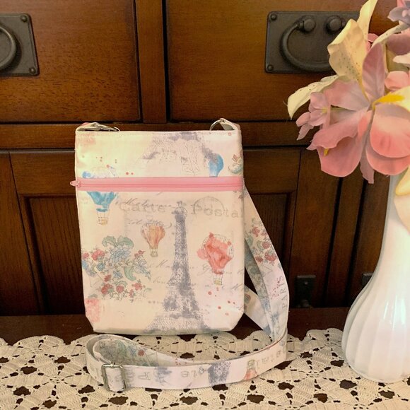 Handmade Pastel Cotton Crossbody Bag with Lining and Magnetic Snap Closure - Picture 1 of 10